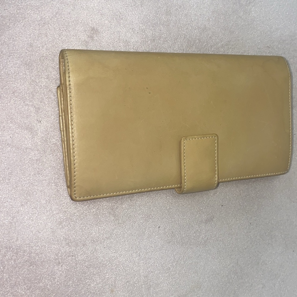 Gucci Crossbody Wallet - Picture 11 of 12